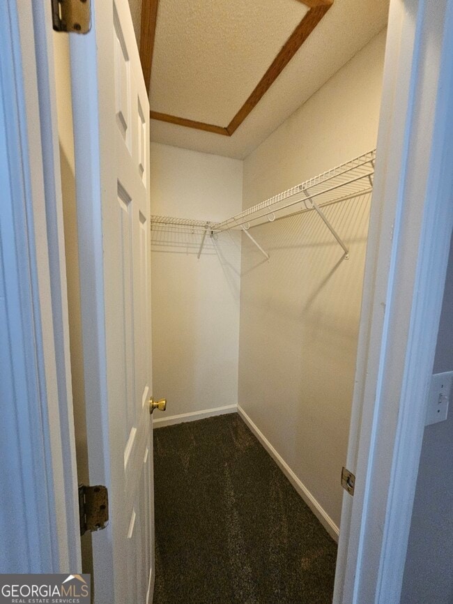 Building Photo - 189 E Lakemont Dr