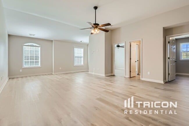 Building Photo - 129 Keswick Manor Dr