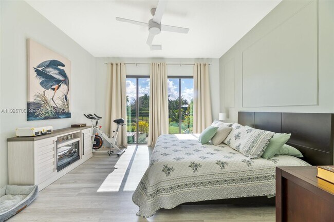 Building Photo - 3098 Gin Berry Way