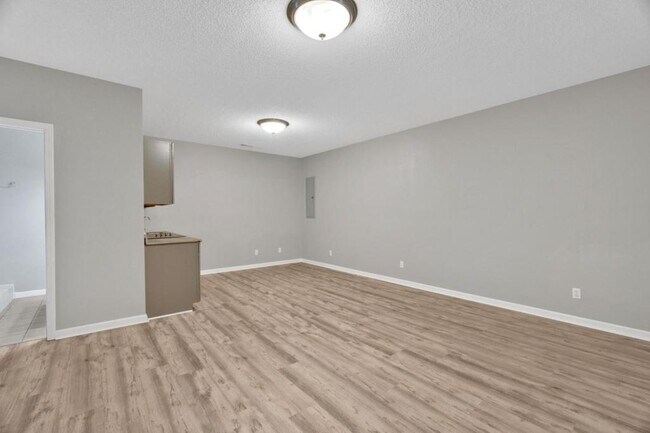 Building Photo - 1125 Faye St