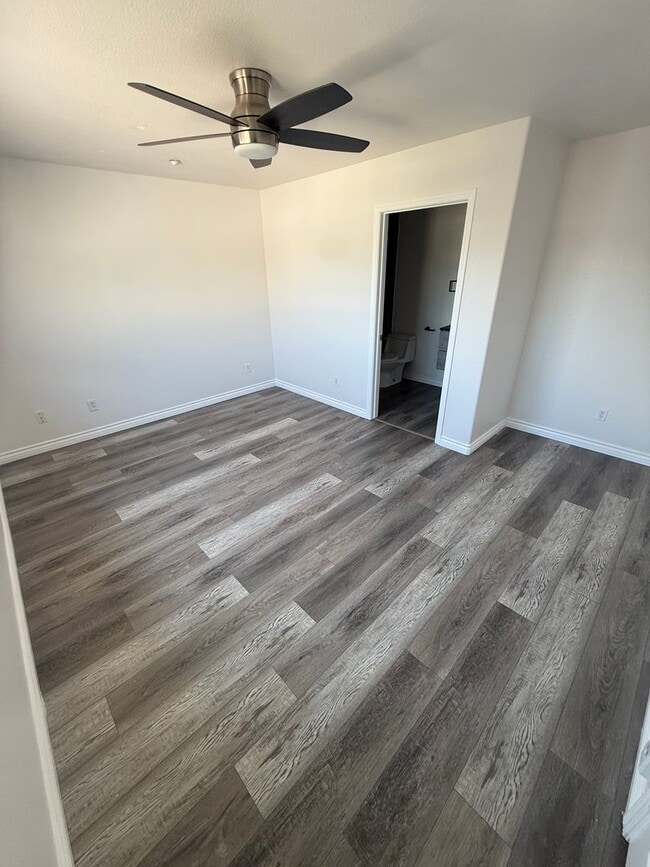 Building Photo - 5084 Guava Ave