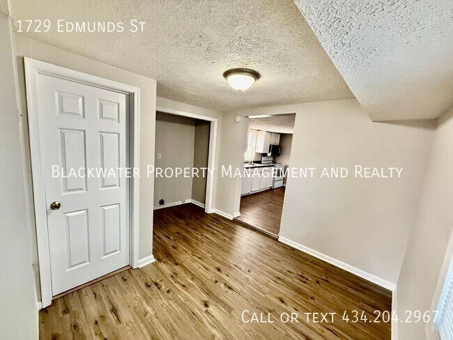 Building Photo - 1729 Edmunds St