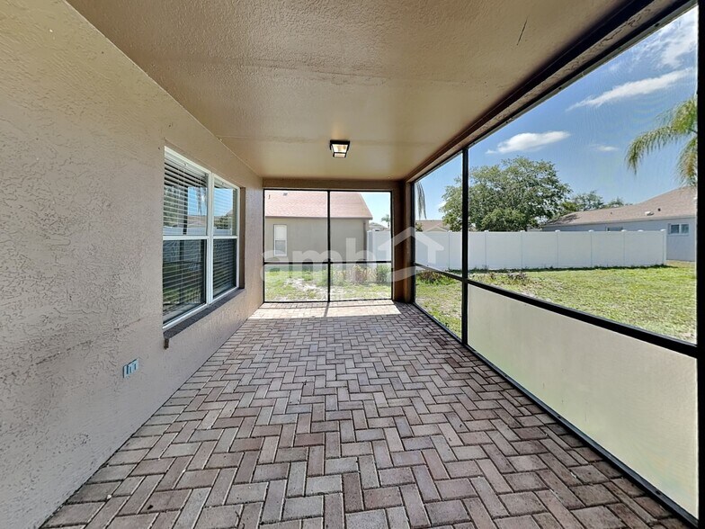 Building Photo - 4538 Captiva Ln