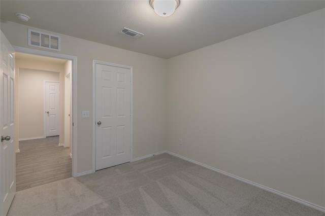 Building Photo - 801 Ozark Path
