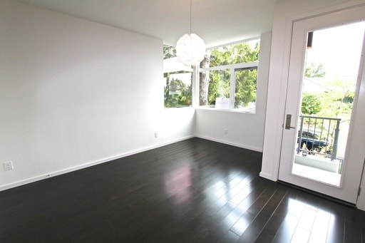 Building Photo - Open House Saturday! Stunning Modern Crown Hill Townhouse!