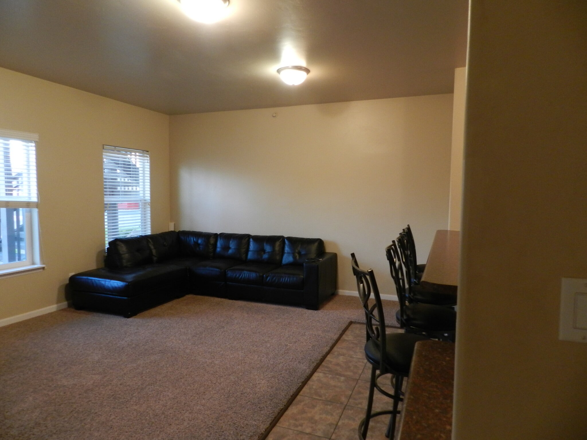 Living room - 1510 Glenwood Ave
