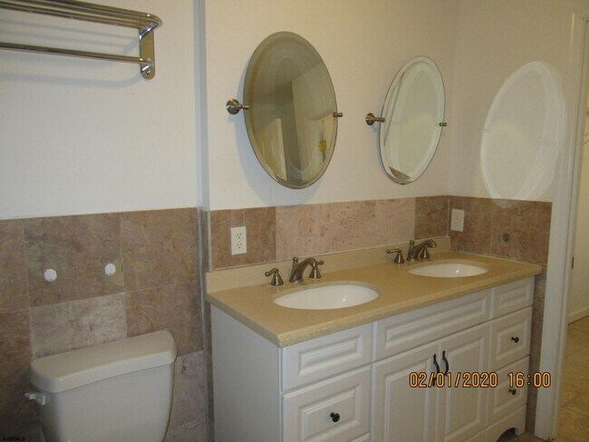 Building Photo - 2743 Evergreen Ct