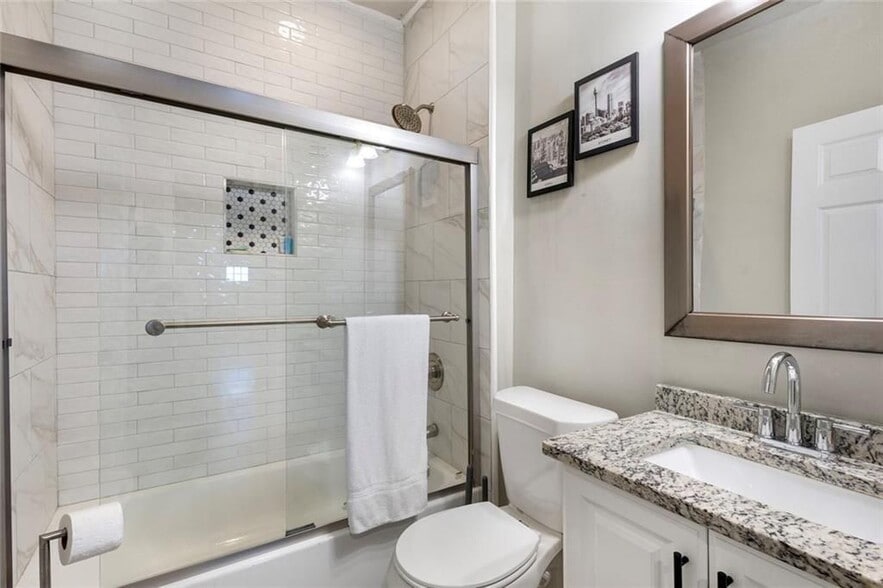 Building Photo - 1585 Archer St SW