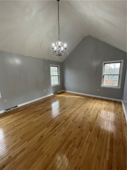 Building Photo - 1513 King Henry Dr