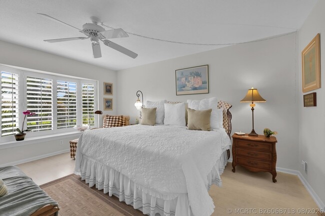 Building Photo - 475 Tequesta Dr
