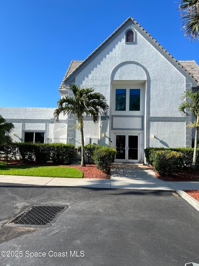 Building Photo - 427 Ocean Park Ln