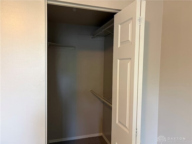 Building Photo - 7280 Cedar Knolls Dr