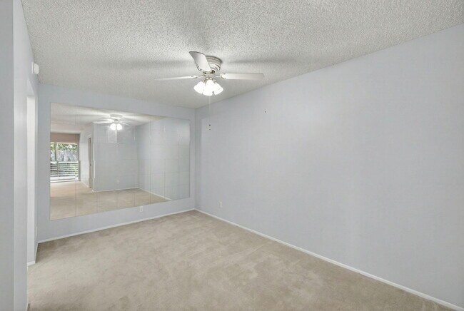 Building Photo - 12416 FL A1AAlt