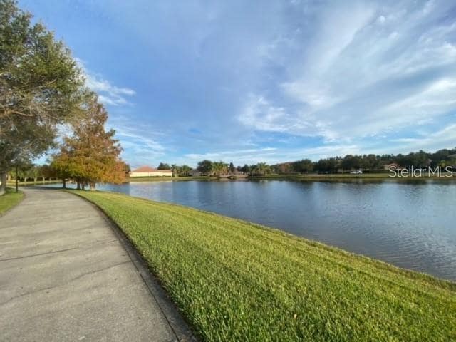 Building Photo - 8561 Insular Ln