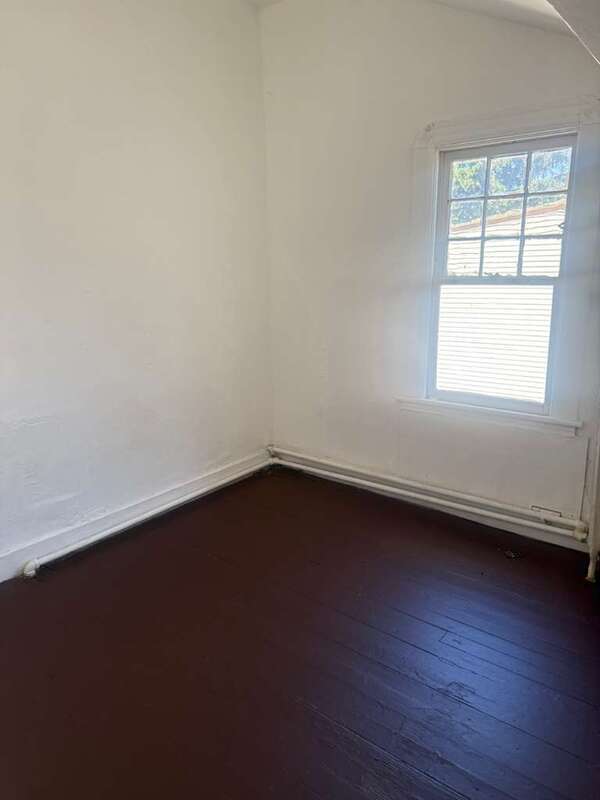 Building Photo - 476 Hudson Ave