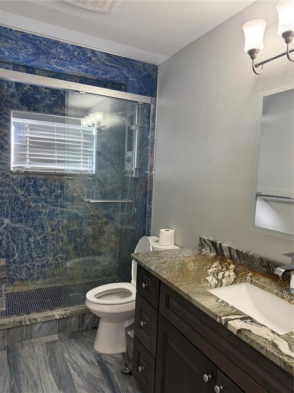 Building Photo - 4410 Waltham Ave