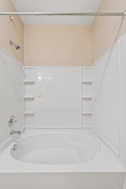 Building Photo - 605 Cougar Bluff Point