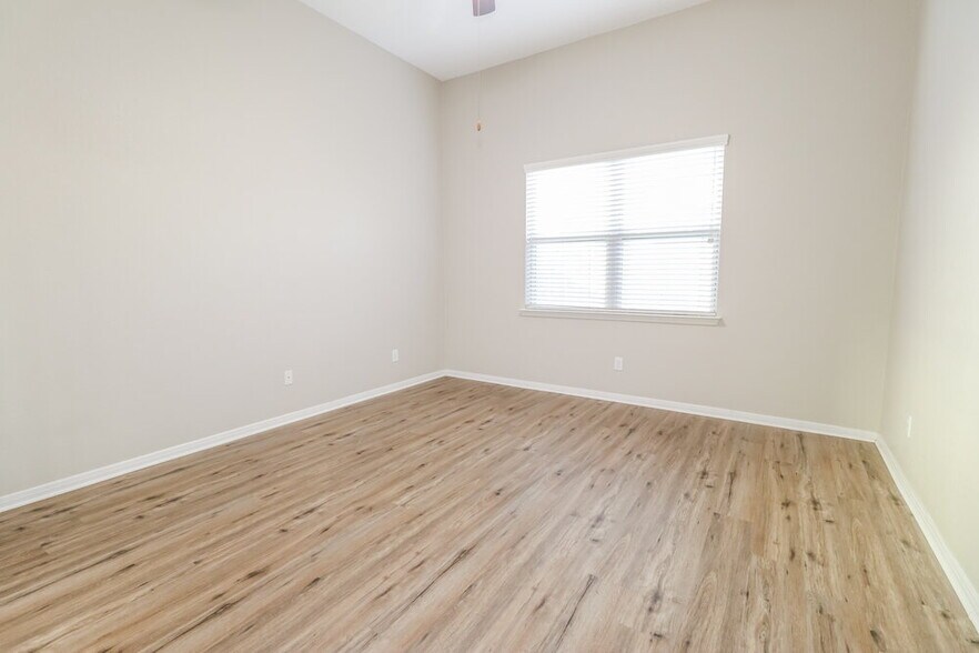 Building Photo - 21604 Hackamore Ct