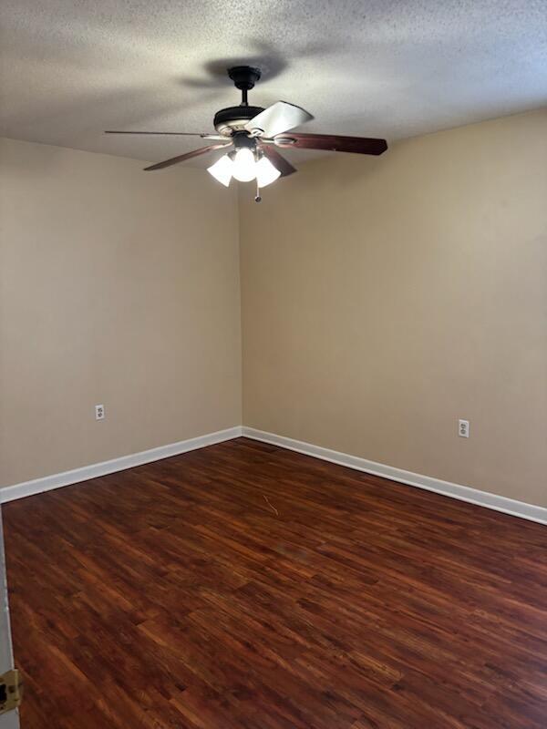 Building Photo - 612 Carnathan Ct