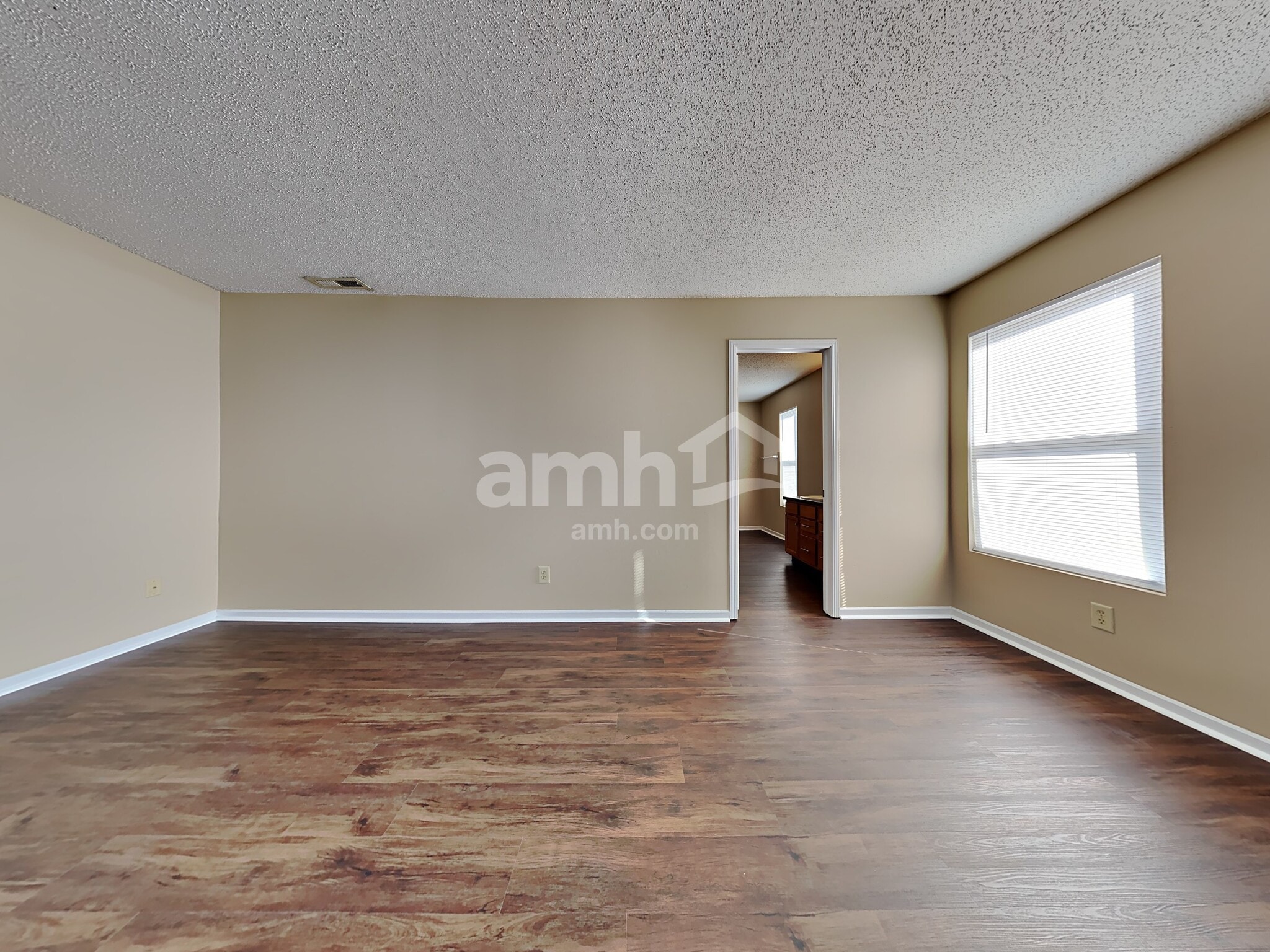 Building Photo - 936 Shenandoah Way