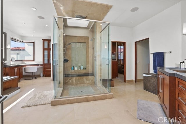 Building Photo - 2907 Cliff Dr