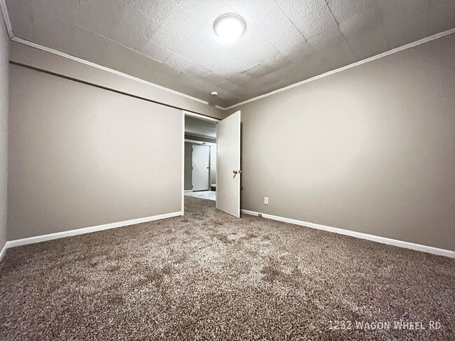 Building Photo - 1232 Wagon Wheel Rd