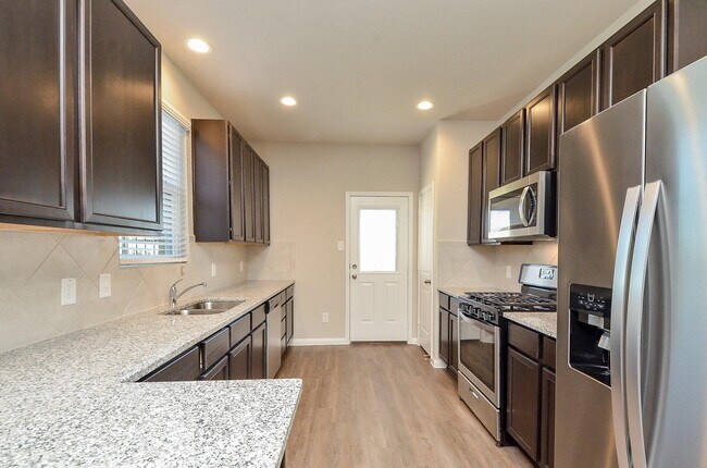 Building Photo - 3606 Giorgio Pastel Pl