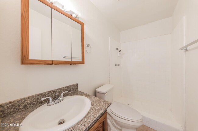 Building Photo - 5514 W Monterosa St