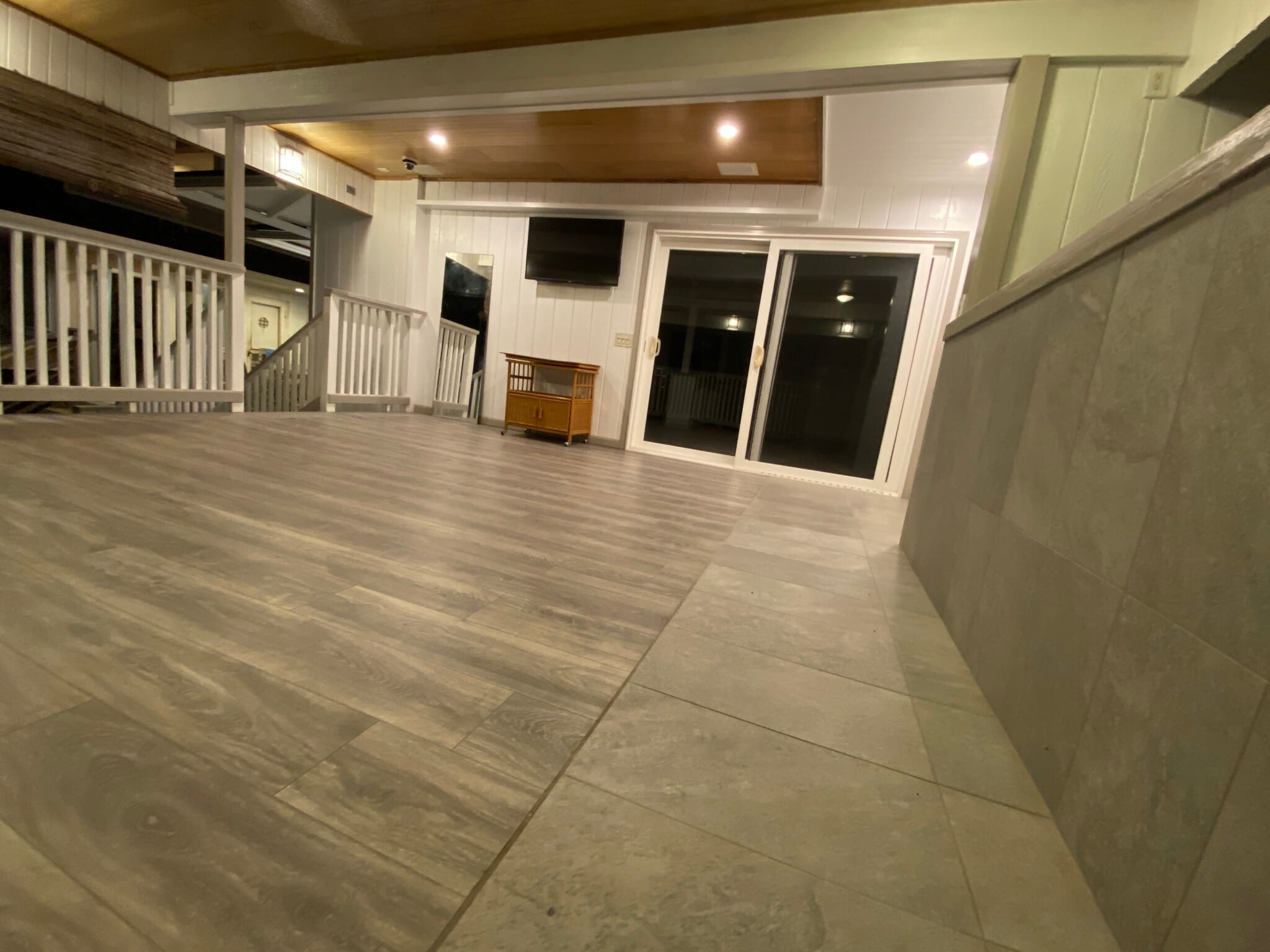 Patio facing entrance - 3716 Claudine St