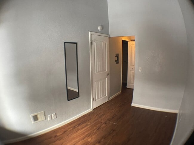 Building Photo - AVAILABLE NOW! Upgraded 2-Bed, 2-Bath Cond...