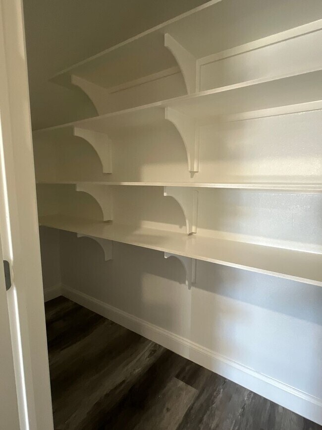 Building Photo - 4/2/2 Gated Community + OFFICE space + No Water Bill + Peaster ISD