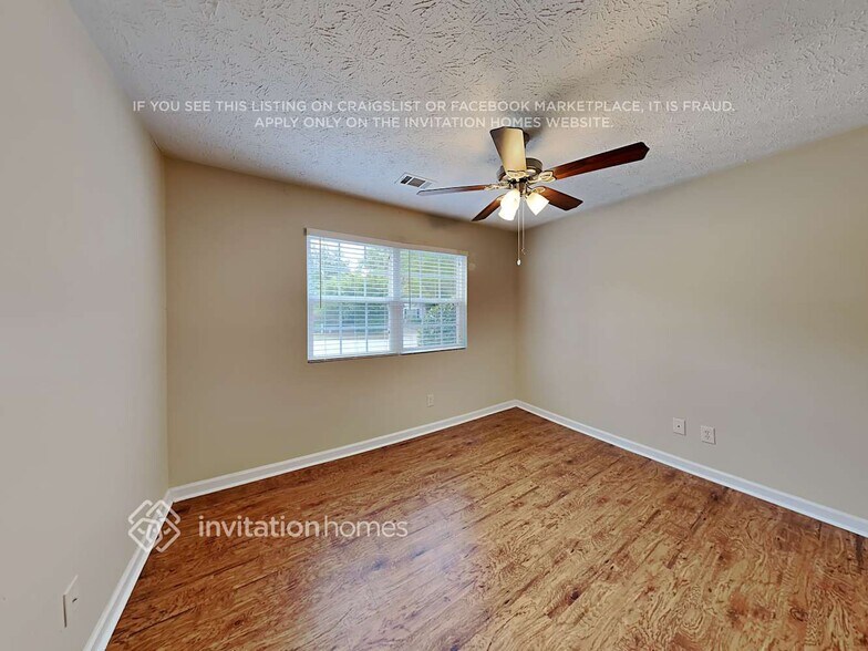 Building Photo - 938 Sentry Ct