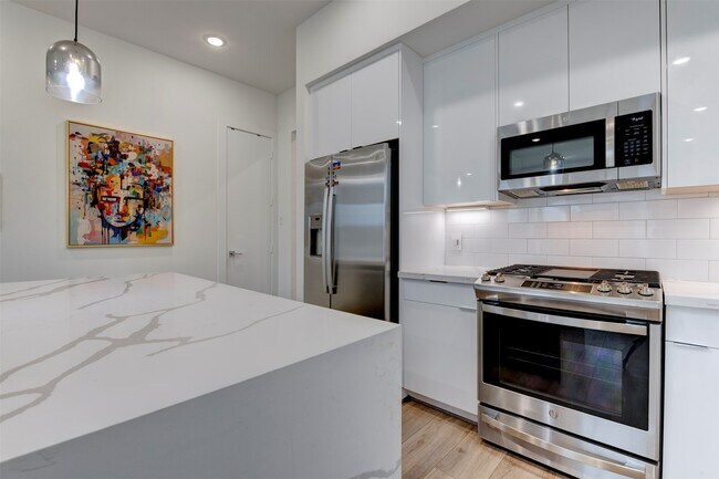 Building Photo - 3517 McIlhenny St