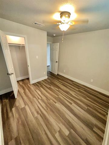 Building Photo - 3922 Clay Ave