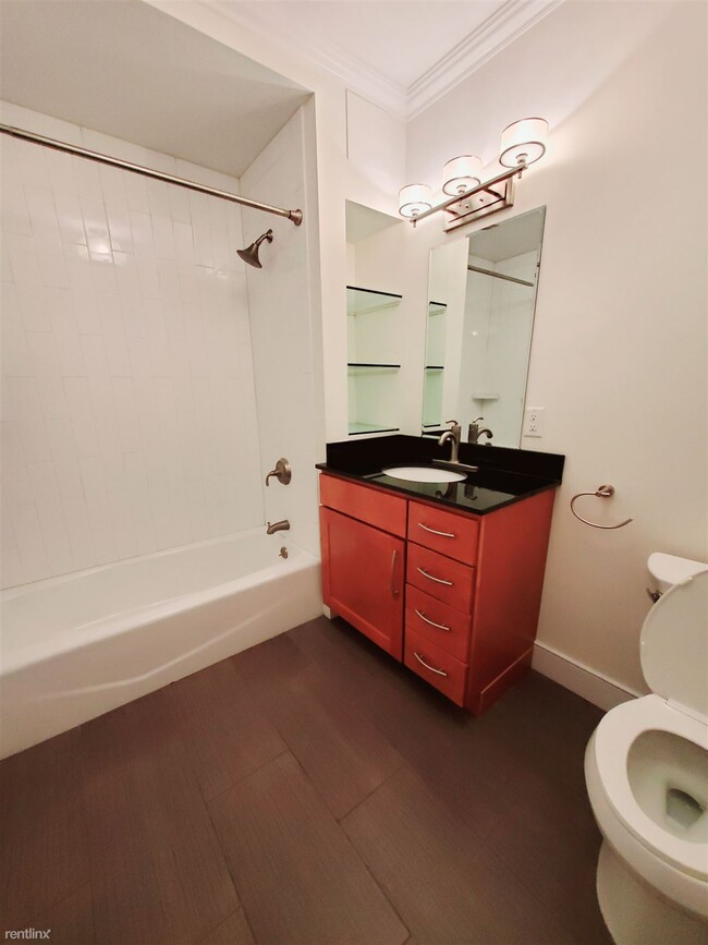 Building Photo - 1 br, 1 bath Condo - 485 Summer St 305