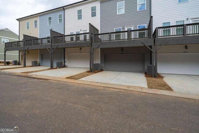 Building Photo - 3761 Oxford Cir