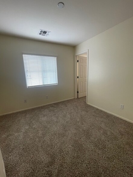 Building Photo - 10325 W Sands Dr