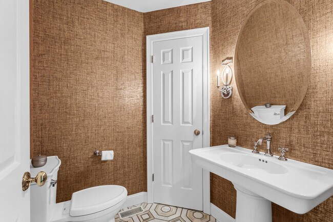 Building Photo - 72 Navesink Ave