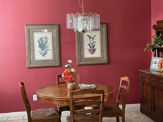 Building Photo - 704 Cottonwood Bend Dr