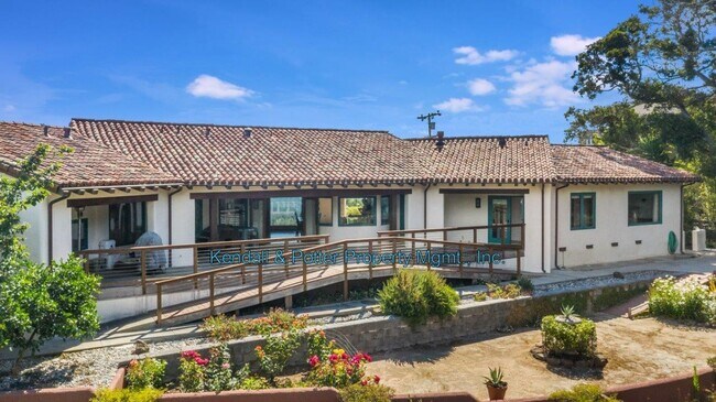 Building Photo - Executive Coastal Living at the Historic P...