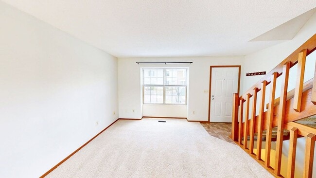 Building Photo - 5067 Stoneybrook Blvd