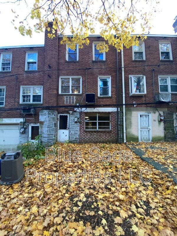 Building Photo - 37 Concord Rd