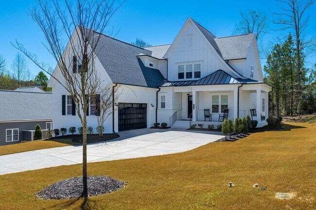 Building Photo - Spacious 4BR Home with Office & Covered Porch in Chapel Ridge