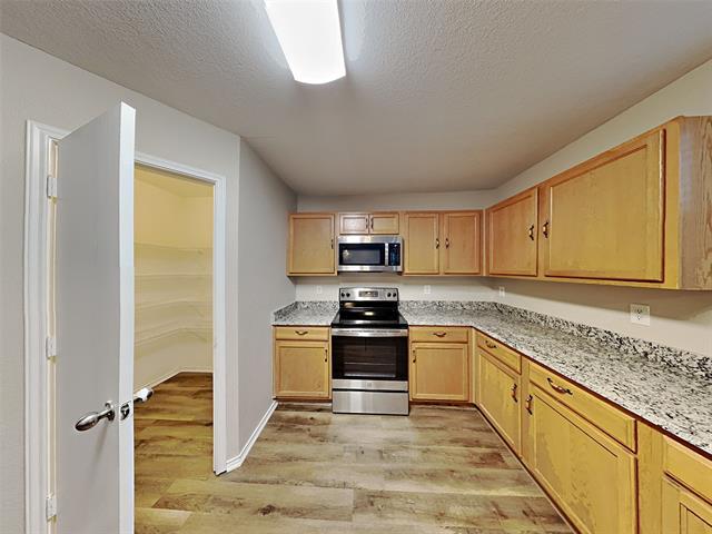 Building Photo - 9200 Troy Dr