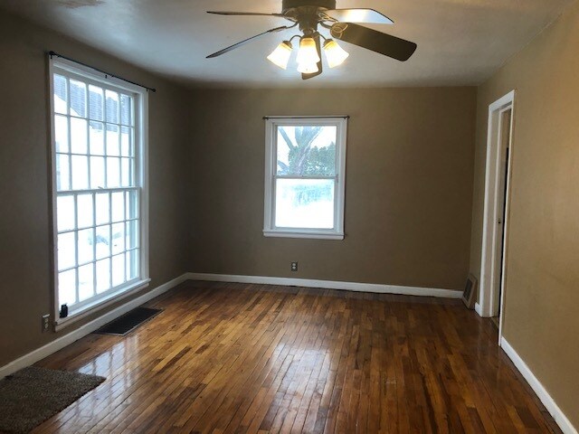 Building Photo - 17668 IN-23