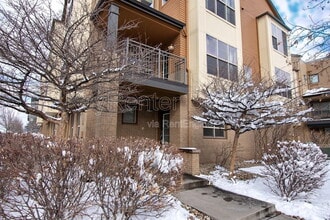 Building Photo - 492 S Saulsbury St