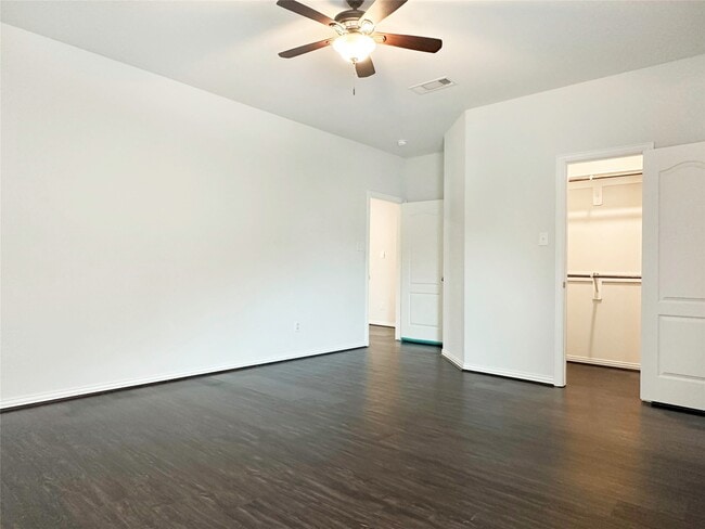 Building Photo - 23610 Carducci Dr