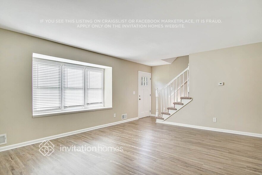 Building Photo - 1690 Camperdown Cir