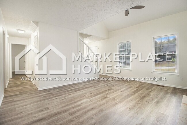 Building Photo - 3782 Paddington Trail