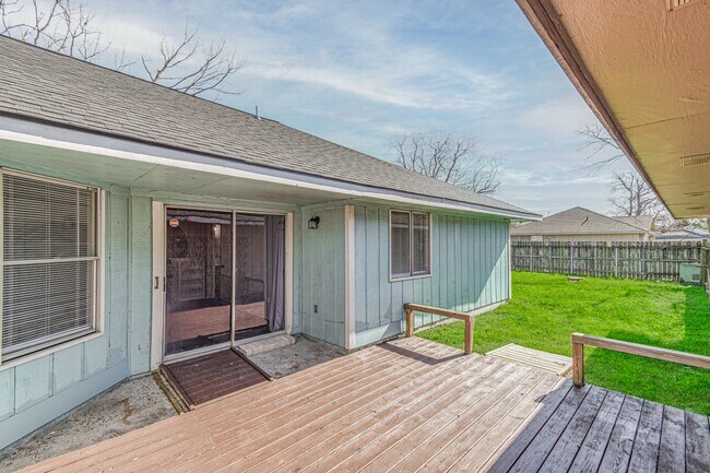 Building Photo - 3106 Raccoon Run